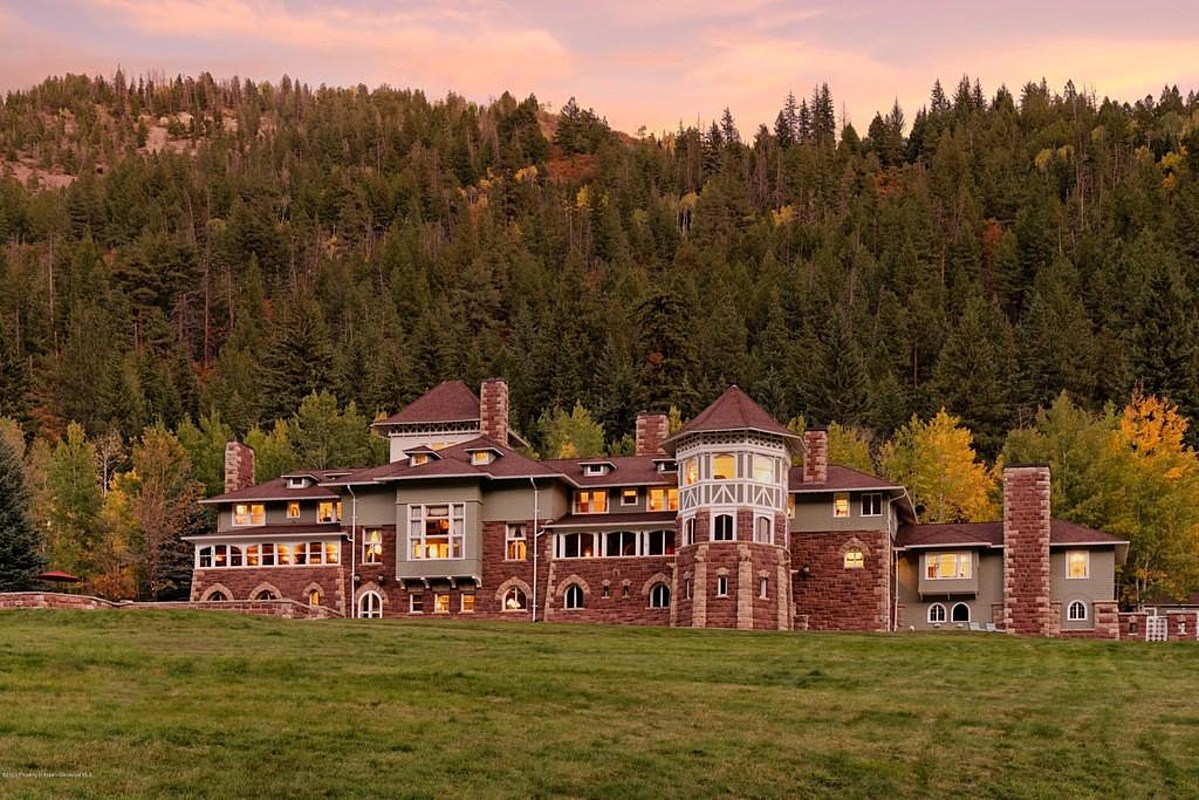 Historic Redstone Castle. 2022 Best Historic Redstone Castle.